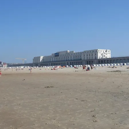 Apartment Vakantieverblijf Monopole Ostend